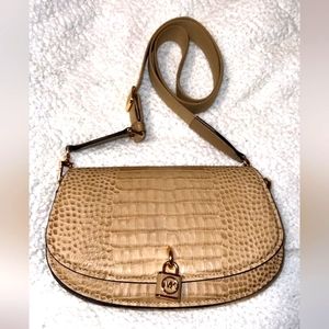 Michael Kors Crossbody Purse